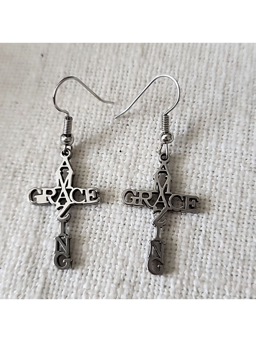 AMAZING GRACE Earrings  Be prepared to give that Answer 925S POST